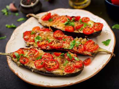 Auberginenschiffchen